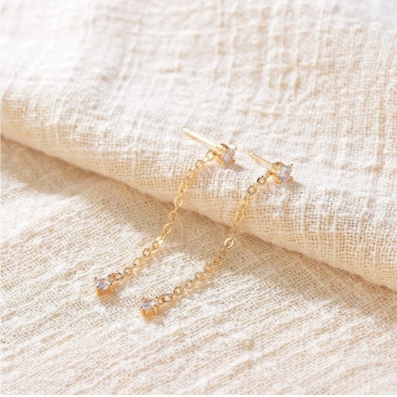 Gold 14k Gold Plated Cubic Zirconia Chain Dangle Earrings - Picture 4 of 4